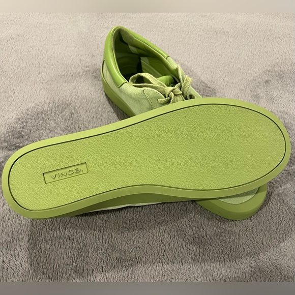 Vince shoes. - Picture 2 of 3